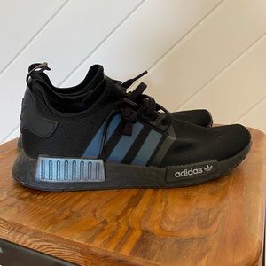 Mens Adidas NMD R1 Sneaker